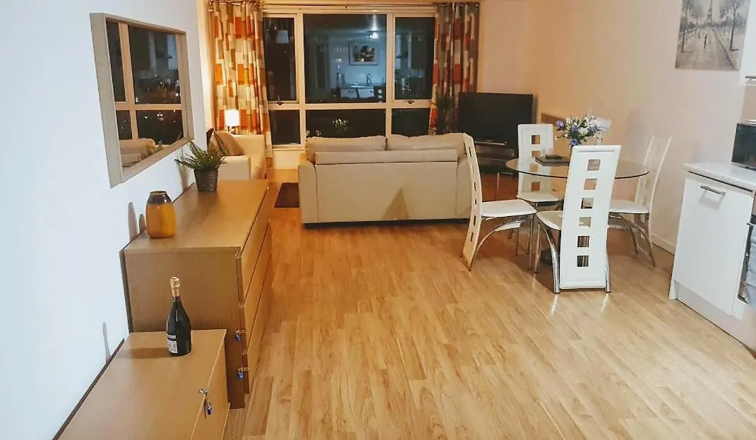 Marco Island -Very Spacious City Centre 1 Bedroom Apartment Nottingham