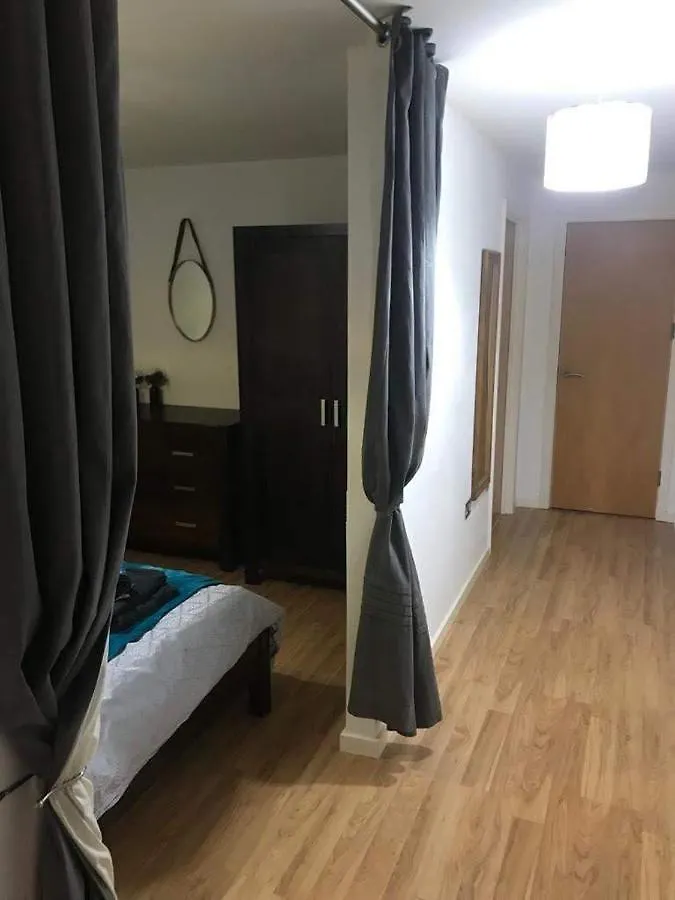 Marco Island -Very Spacious City Centre 1 Bedroom Apartment Nottingham